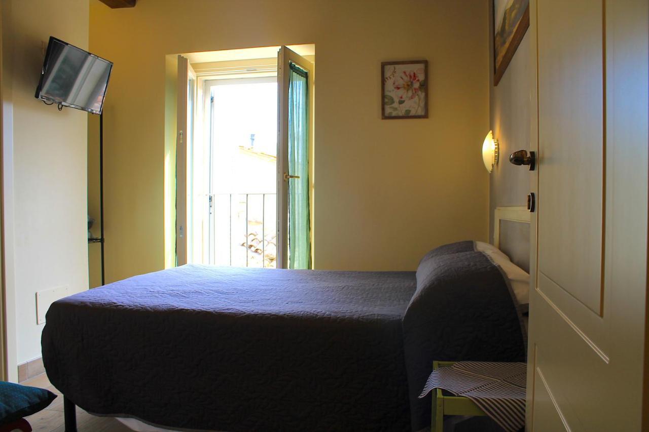 Bed & Breakfast Alter Ego 2*